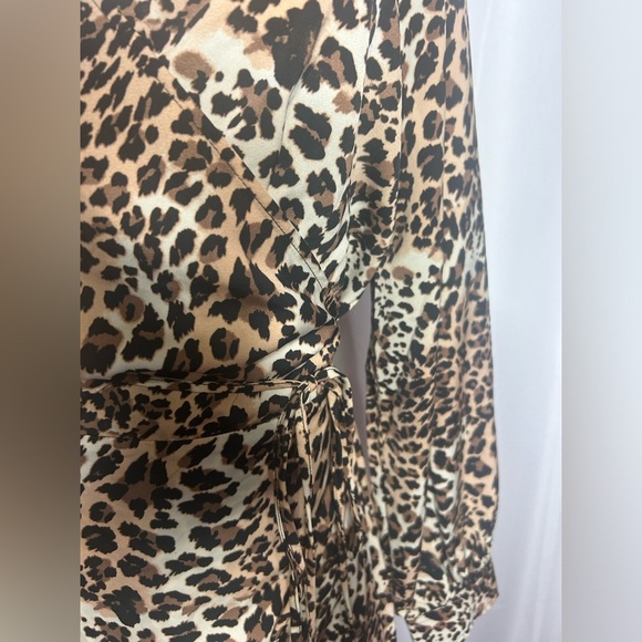 NWT Joe Fresh Animal Print Wrap Dress - Picture 6 of 8